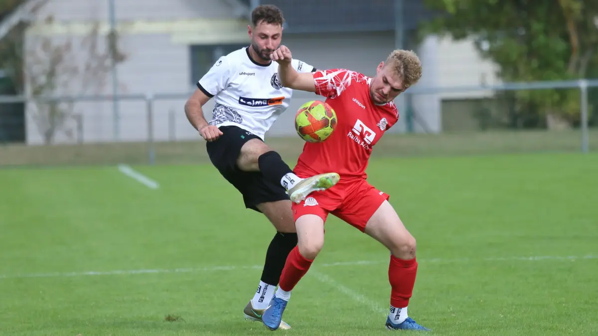 Die SGM Hardt/Lauterbach (in Rot; hier gegen Trossingen) unterlag mit 0:1.