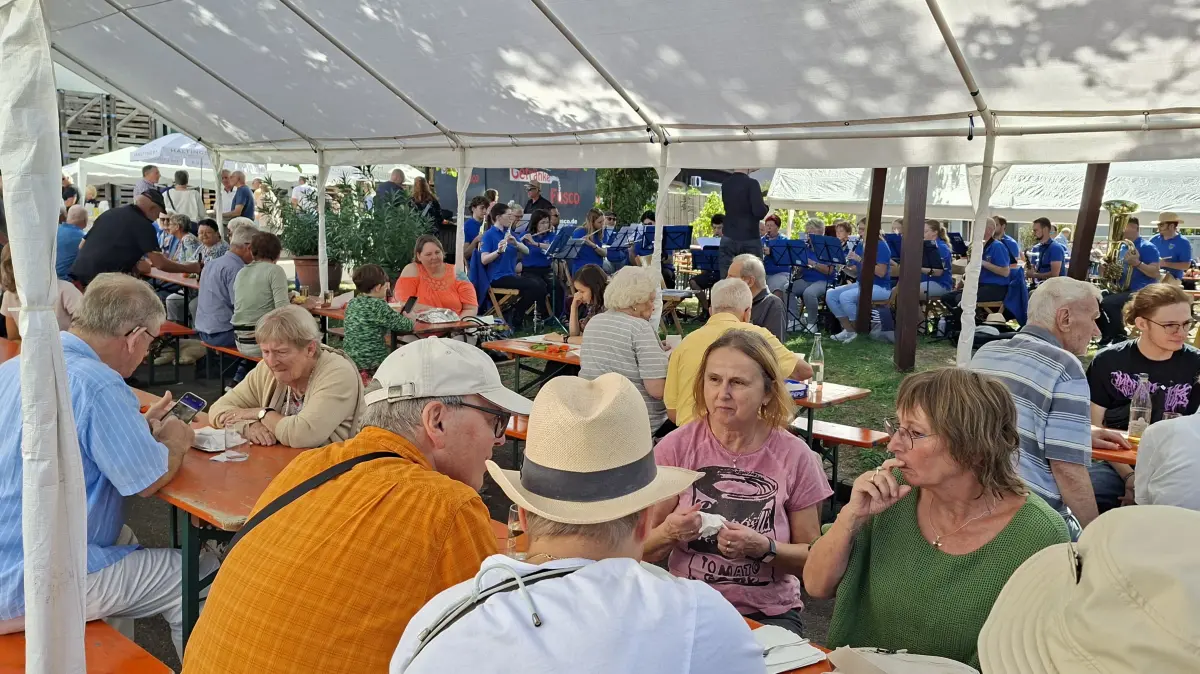 Das Winzerfest in Haltingen erwies sich wieder einmal als Besuchermagnet.