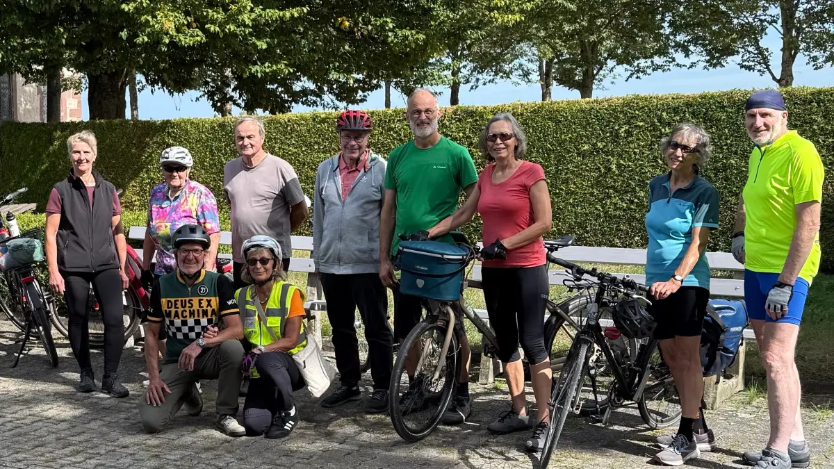 Die zehn Teilnehmer und Teilnehmerinnen der ADFC-Tour durch die Nagolder Stadtteile