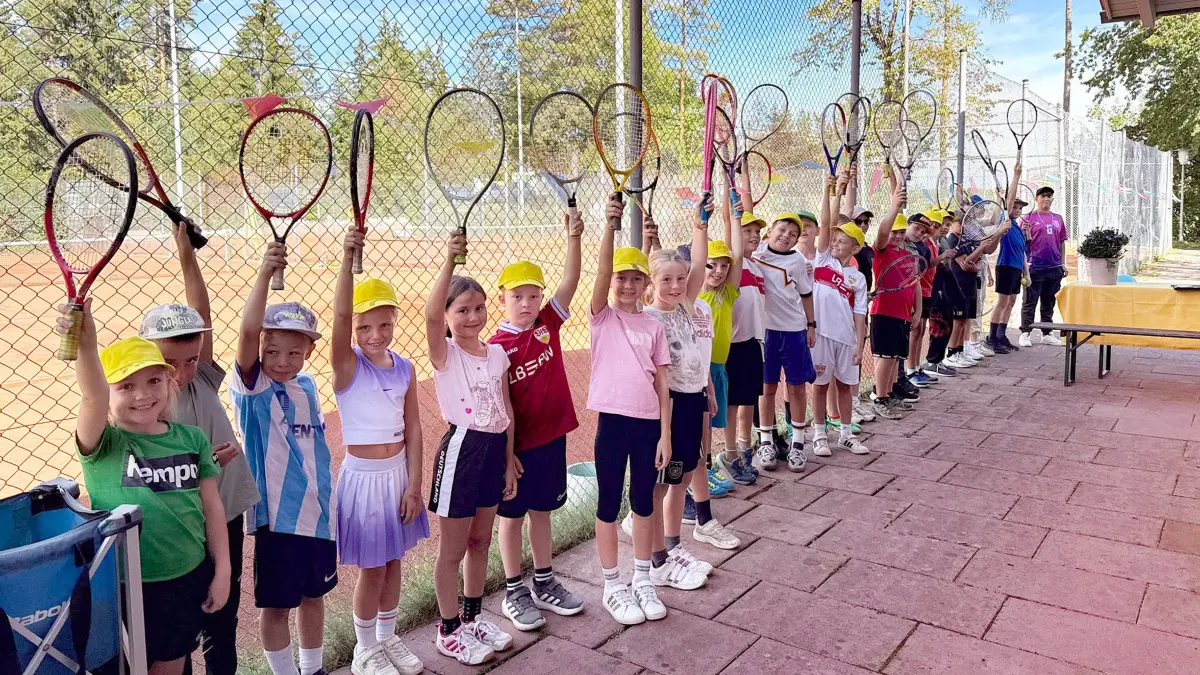 Kinder Tennistag