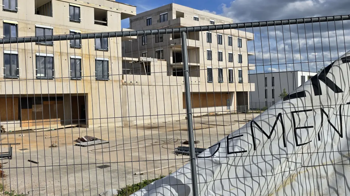 Die Baustelle des Eschelen-Carrés in Schwenningen: Geht hier nun etwas voran?