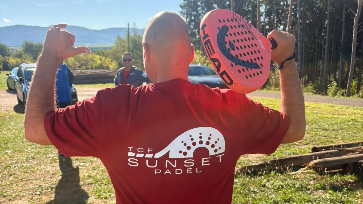 Neue Padel-Courts beim TC Frittlingen erfolgreich eröffnet.
