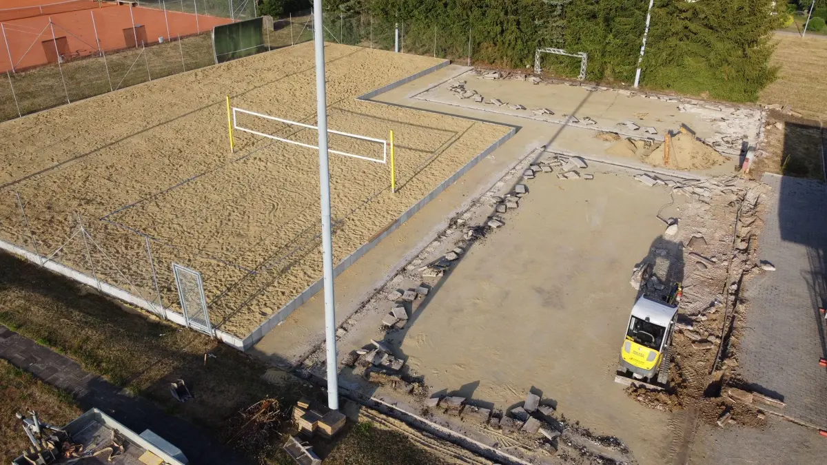Neue Padel-Courts beim TC Frittlingen erfolgreich eröffnet.