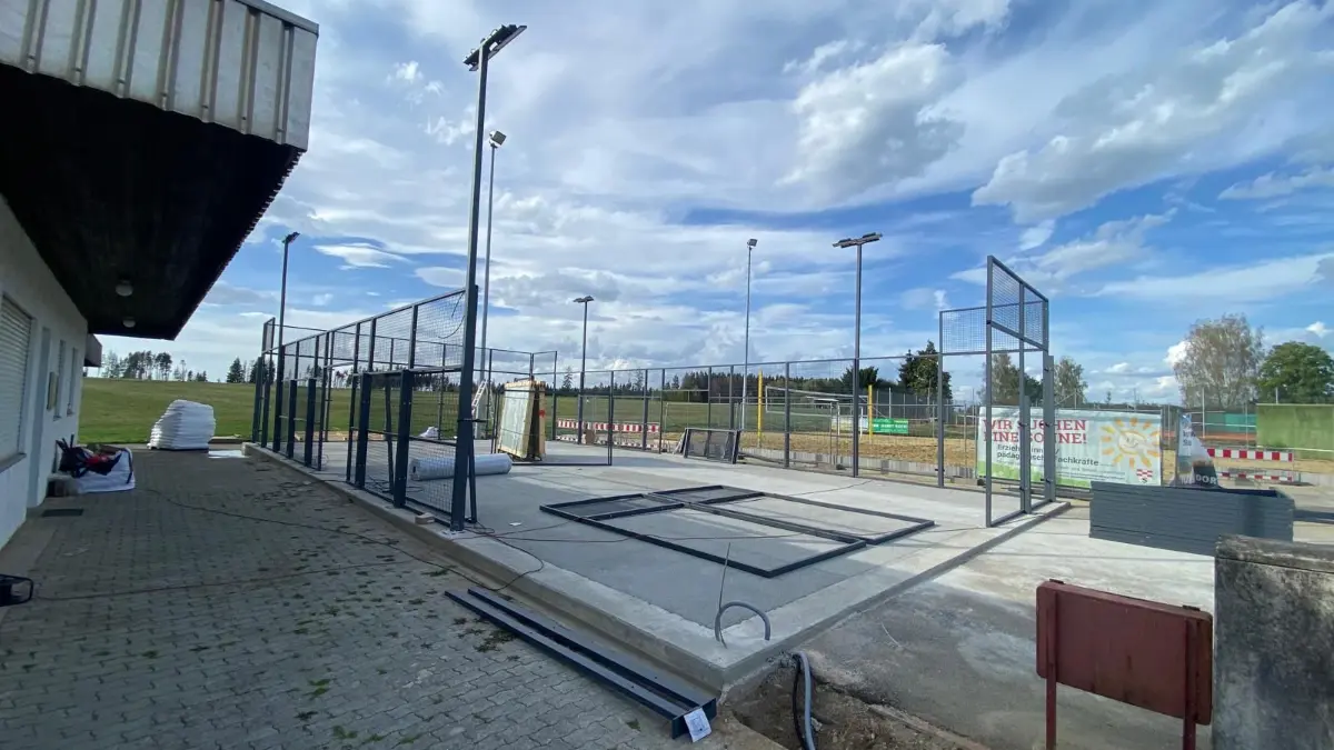 Neue Padel-Courts beim TC Frittlingen erfolgreich eröffnet.