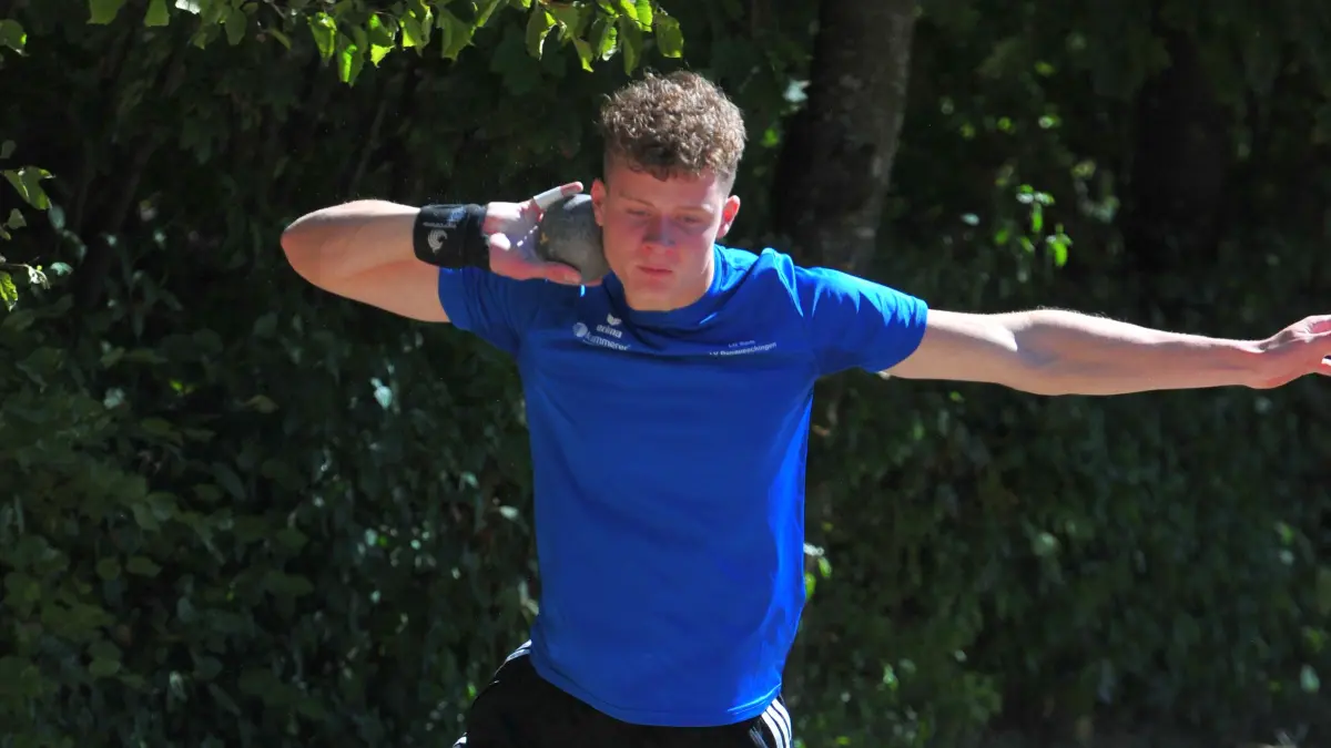 Drehstoßtechniker Hannes Wehrle von der LG Baar/LV Donaueschingen dominierte im Kugestoßen mit 14,79 m.