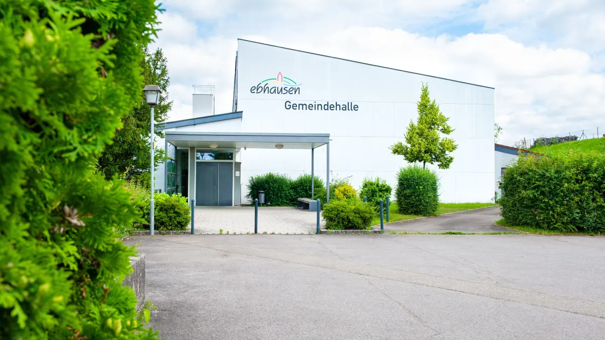 Das Charity-Fest findet in der Gemeindehalle statt.