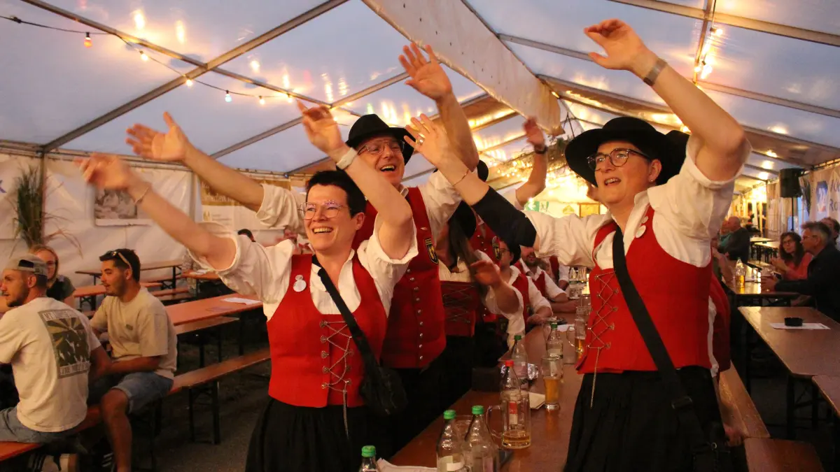 Beim Backhausfest in Wittershausen beweist sich der Musikverein Lyra einmal mehr als guter Gastgeber.