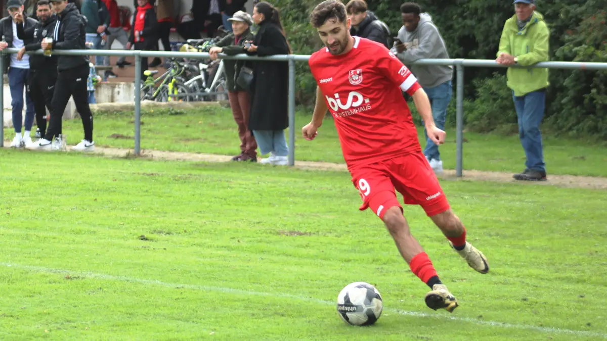 Geisingens Maximilian Moser gelang ein Hattrick.