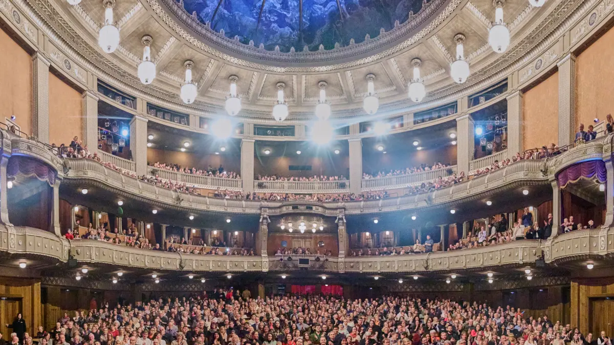 Die Sanierungsdebatte läuft. Aber funktioniert das Stuttgarter Opernhaus. Jetzt steht die erste Premiere der neuen Spielzeit an, "Lucia di Lammermoor".