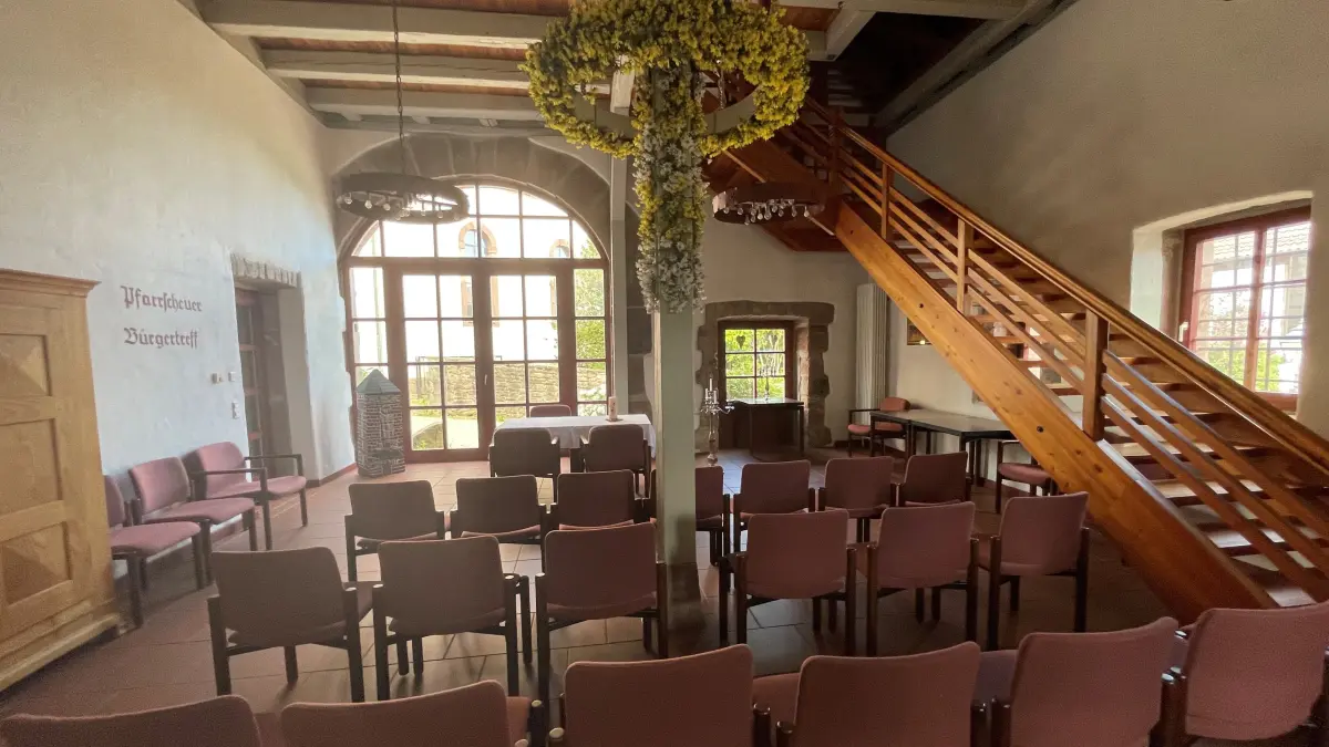 Die Pfarrscheuer neben dem Rathaus steht als Trauort in Dobel zur Verfügung.