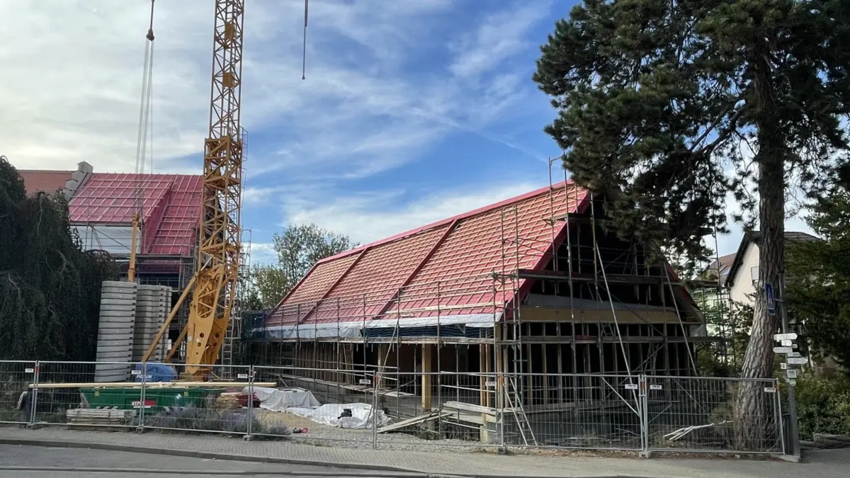 Auf der Rathaus-Baustelle geht's voran: Hier ist der Neubau zu sehen