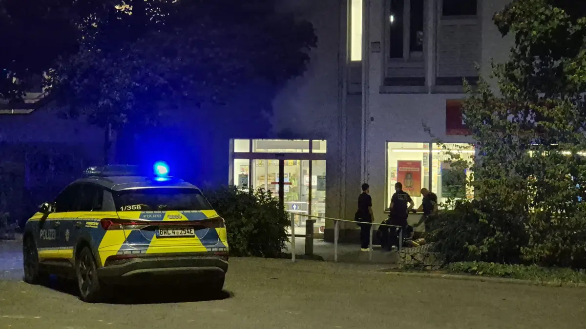 Die Polizei muss am Mittwochabend am Norma einschreiten.