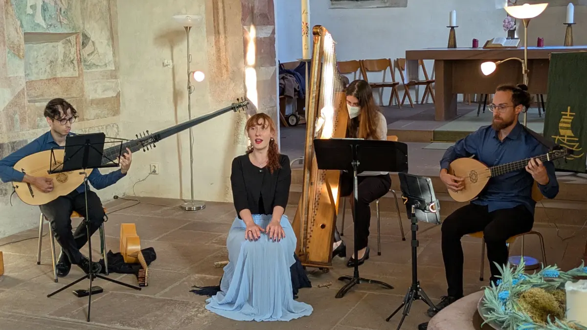 L'Aura Pizzicata mit (von links) Guilio Falzone, Franziska Blömer, Henriette Urban und Diego Chacón.