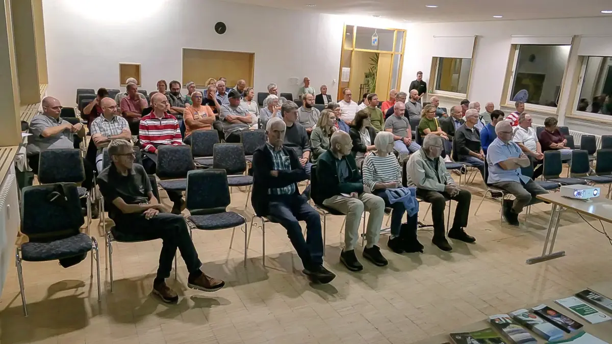 Auf einiges Interesse stieß die Infoveranstaltung zum Thema Breitbandausbau in Buchenberg.