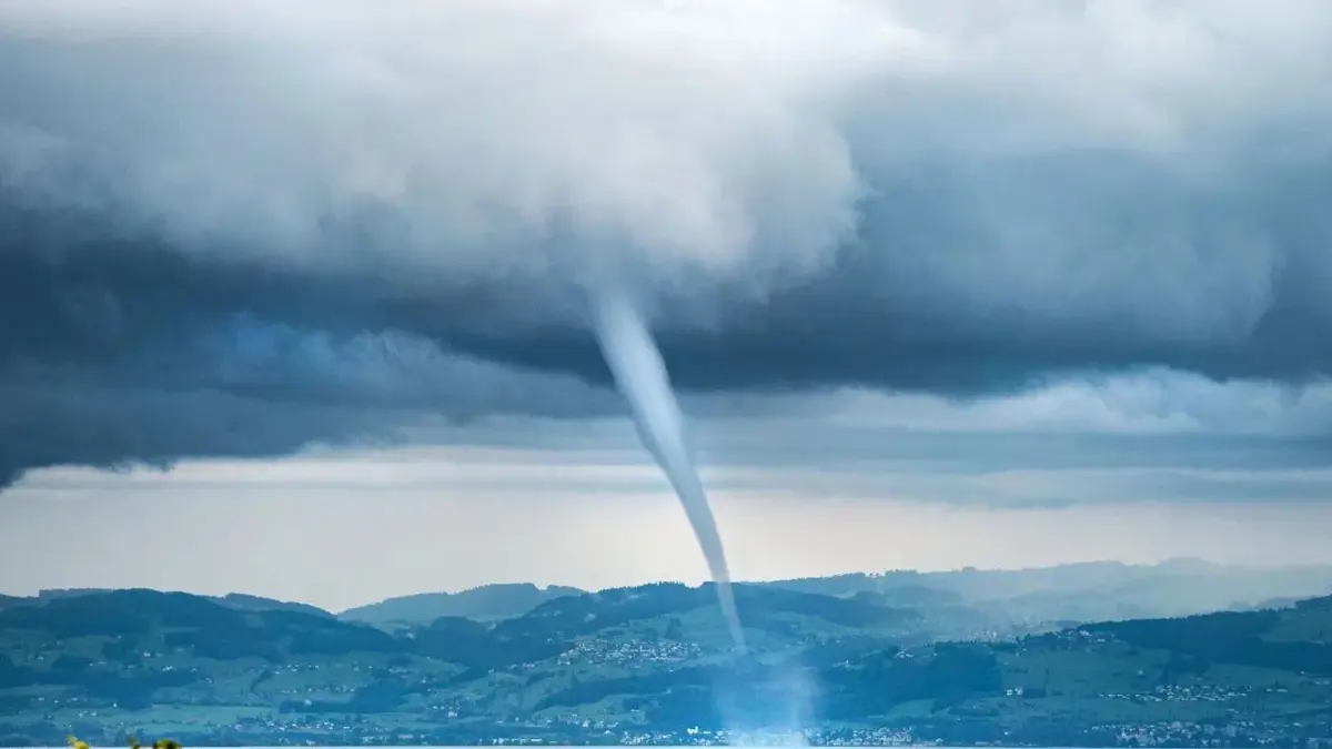 Wasserhosen über dem Bodensee gibt es immer wieder. (Archivbild)