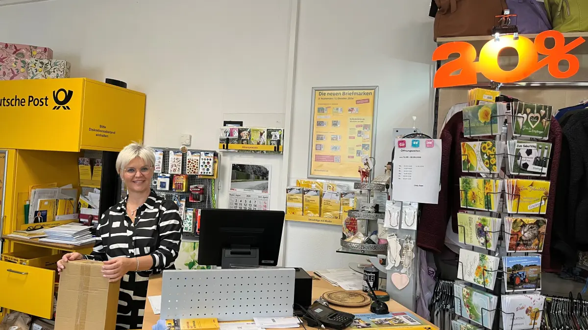 Tatjana Meier kombiniert im Ladycenter vier Geschäfte: Poststelle, Boutique, Kosmetikstudio und Textilreinigung.