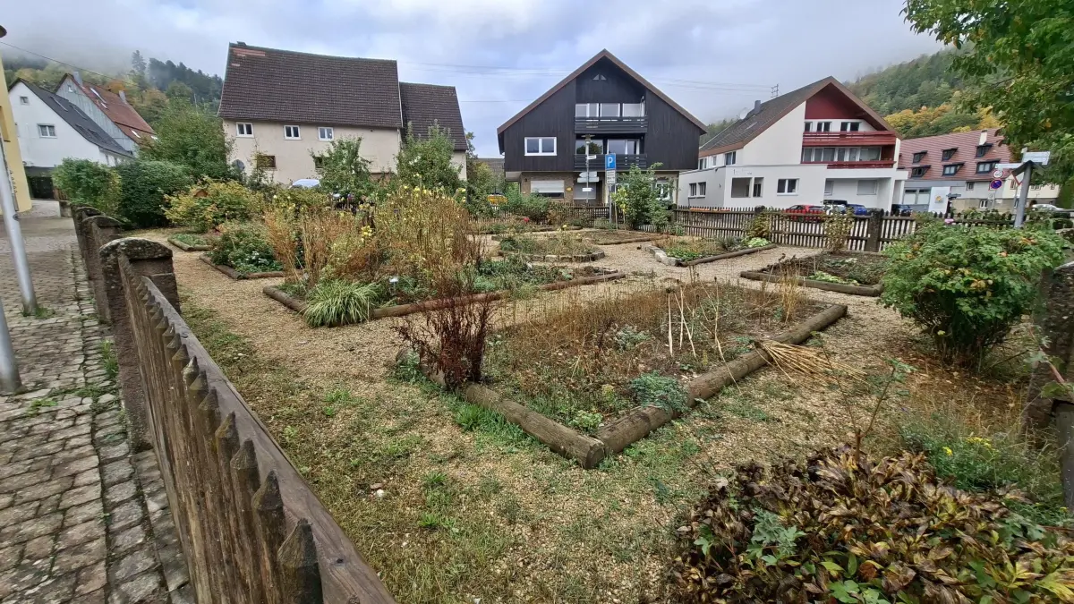 Der Bauerngarten beim Rathaus in Glatt.