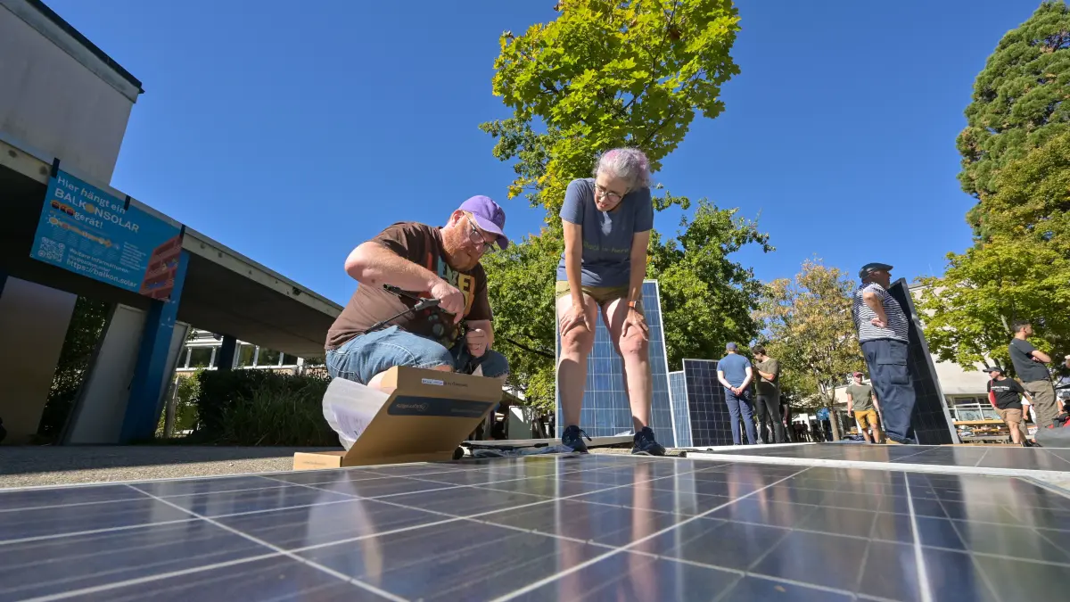 Der Balkonsolarverein hat 600 Solarmodule wiederverwertet.