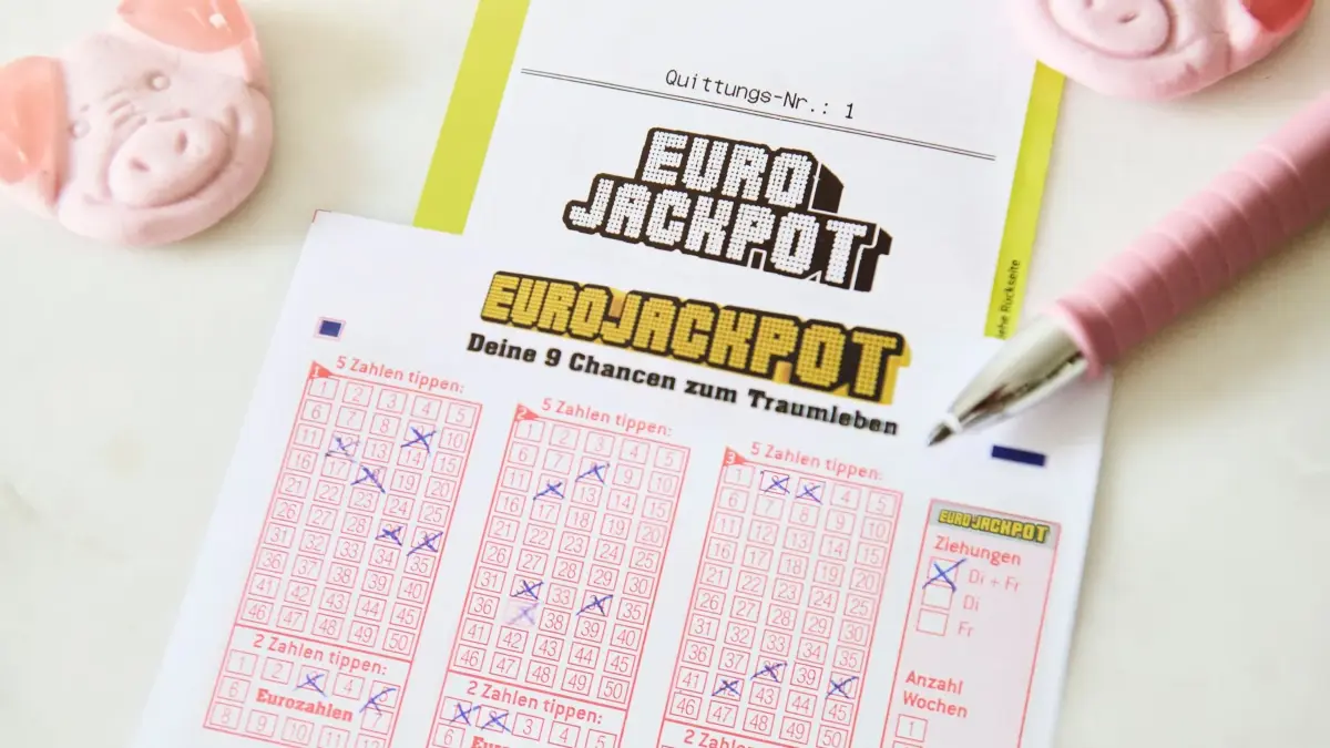 Beim Eurojackpot am Dienstag, 06.10.2026, ging es um 120 Millionen Euro.