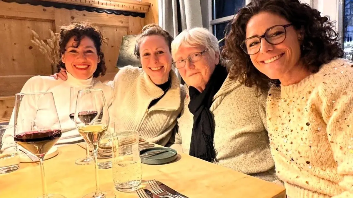 Das Damenquartett aus Köln von rechts Barbara SCmitz, Mutter Annemarie Hilkenbach-Hackhausen, Anna Beckmann und Katharina Hackmann