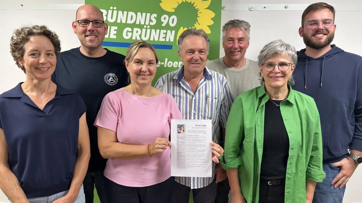 Den neuen Kreisvorstand von Bündnis90/Die Grünen bilden (von links): Daniela Huber, Stefan Kahlert, Alexandra Zapp, Josha Frey, Peter Tiemann, Nicole Sütterlin und Elvis Bejtović. Auf dem Foto fehlt Breda Vogel.