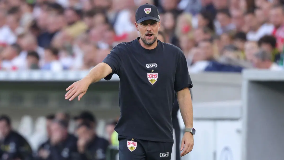 Sebastian Hoeneß und der VfB sind am Samstag in Paderborn gefordert.