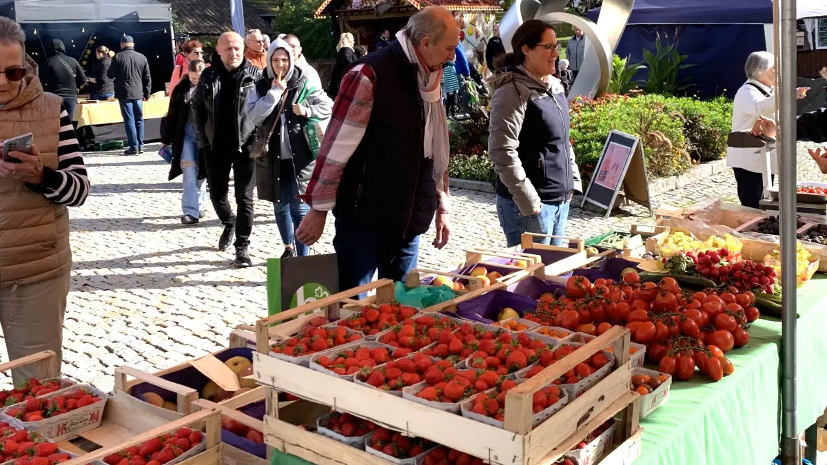 Regionales gibt es auf dem Bauernmarkt