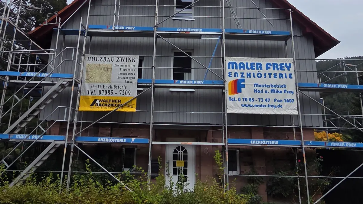 Das Pfarrhaus in Enzklösterle wird saniert.