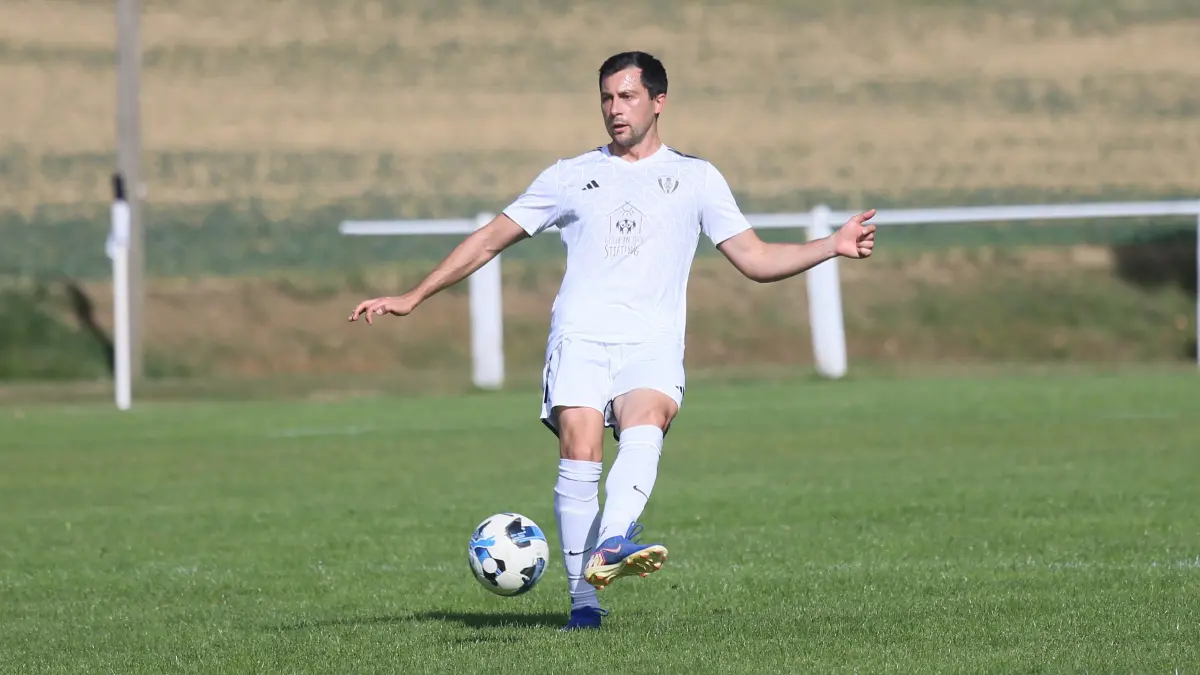 Bitter für den VfB Bösingen: Torsten Müller muss am Samstag gegen den BSV Schwenningen passen.