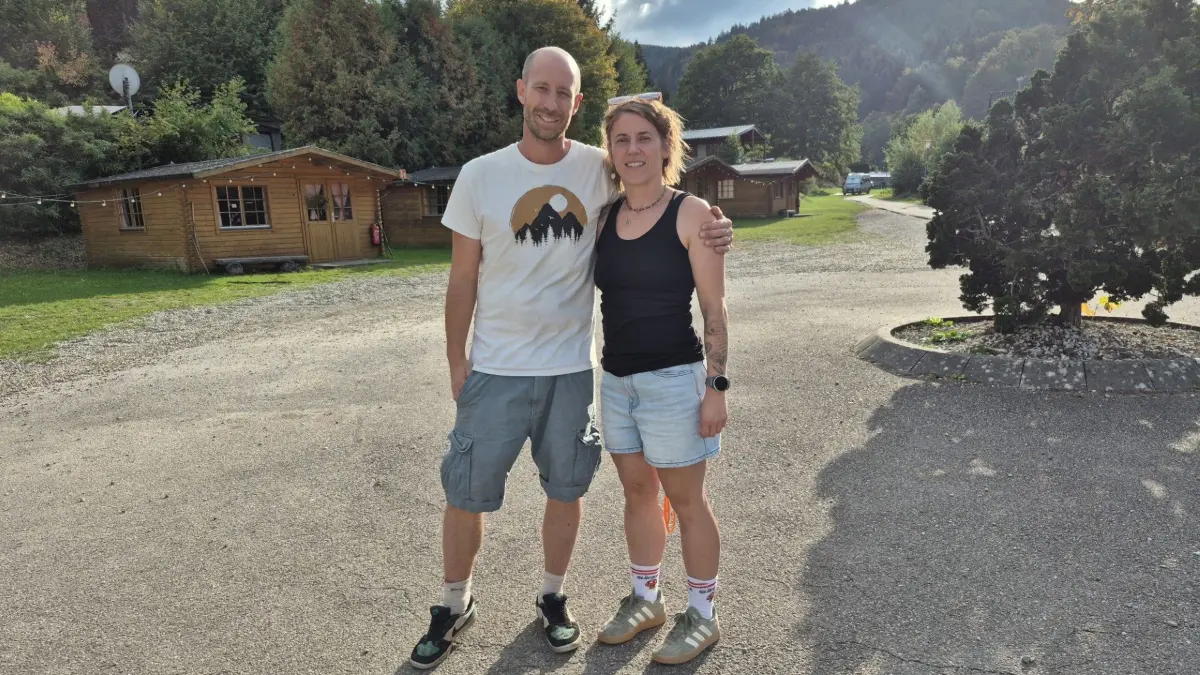 Patrick und Anika Kunzer sind die neuen Betreiber des Bad Herrenalber Campingplatzes.