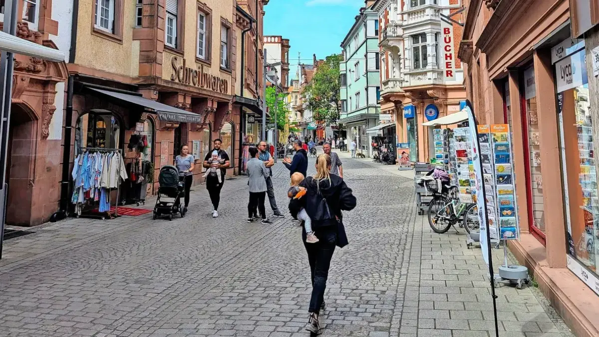 Wenig los in der Lahrer Marktstraße