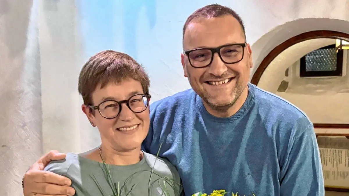 Narrenvater Marko Schwab verabschiedete Stephanie Hilberer, die 18 Jahre lang mit großem Engagement den Förderverein Zunftarchiv geleitet hatte.