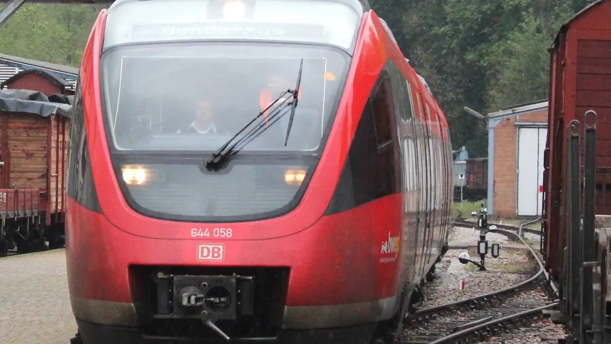 Zu besonderen Anlässen hat es auch schon der eine oder andere moderne Triebwagen ins Kandertal geschafft.