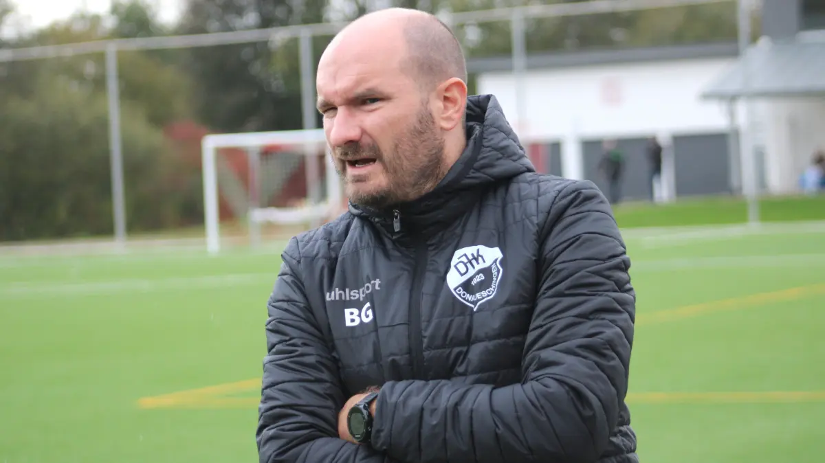 Trainer Benjamin Gallmann (hier noch bei seiner letzten Station DJK Donaueschingen) hat den FC Neustadt zurück in die Erfolgsspur geführt.