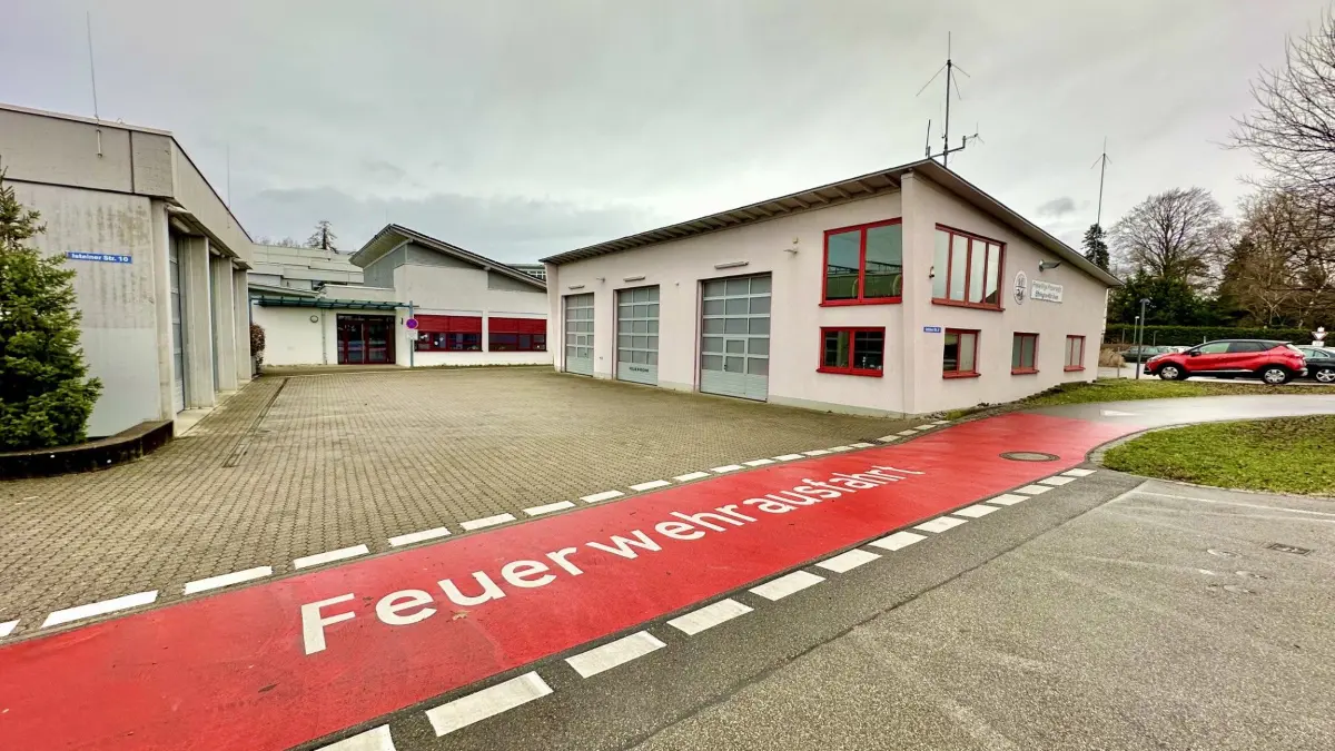 Die alte Feuerwehrwache in Efringen-Kirchen ist nicht mehr zu gebrauchen. Sie soll durch die neue Feuerwache Süd ersetzt werden.