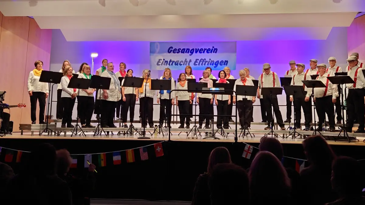 Gesangverein Eintracht Effringen, Begleitung am Piano Maria Martinez Gabaldon
