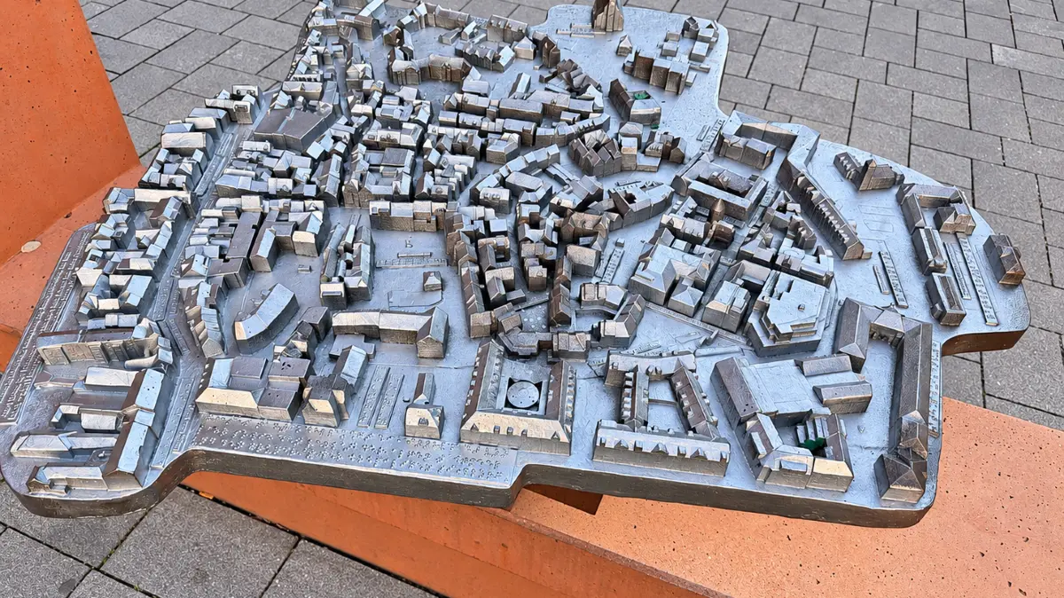 Das Modell der Lahrer Altstadt wurde angesprüht.