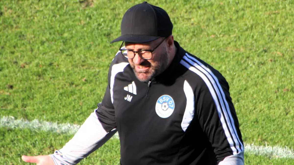 SV-Trainer Jago Maric will diese Woche vieles hinterfragen, auch sich selbst.