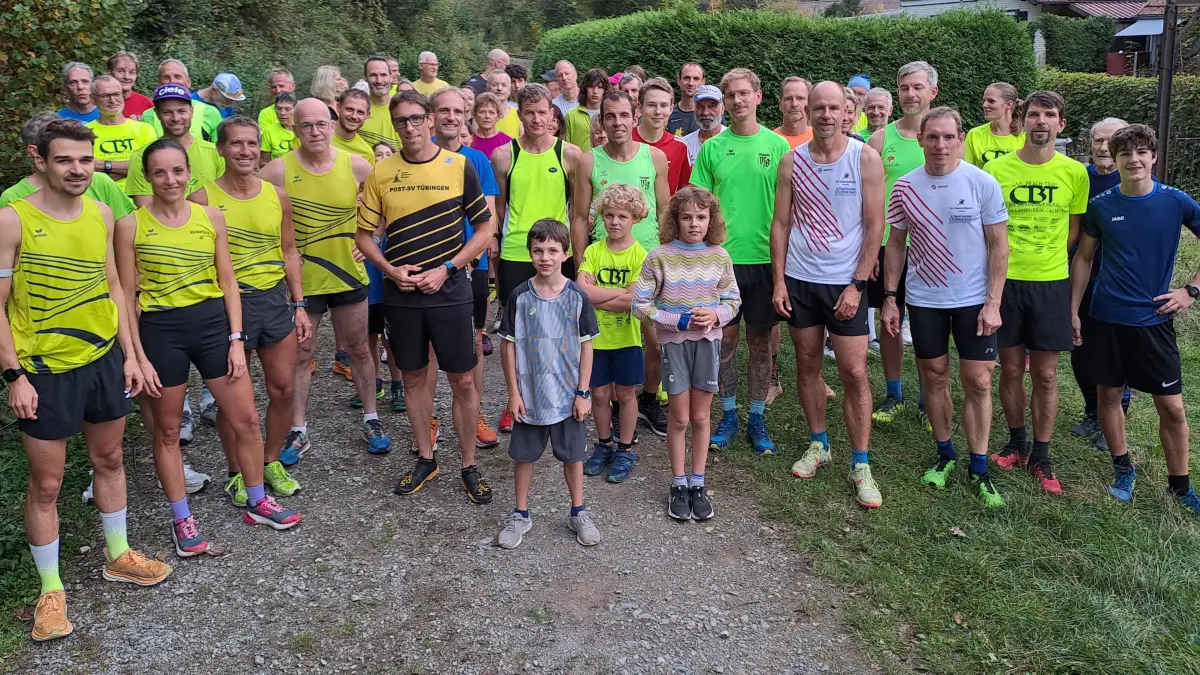 Los geht's Die Sportlerinnen und Sportler am Start im Seitzental