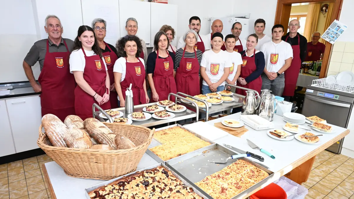 Die gute Zusammenarbeit von Backhausladies und dem Förderverein Dorfgemeinschaft trugen zu einem Gelingen des populären Kirbefestes in Hörschweiler bei.
