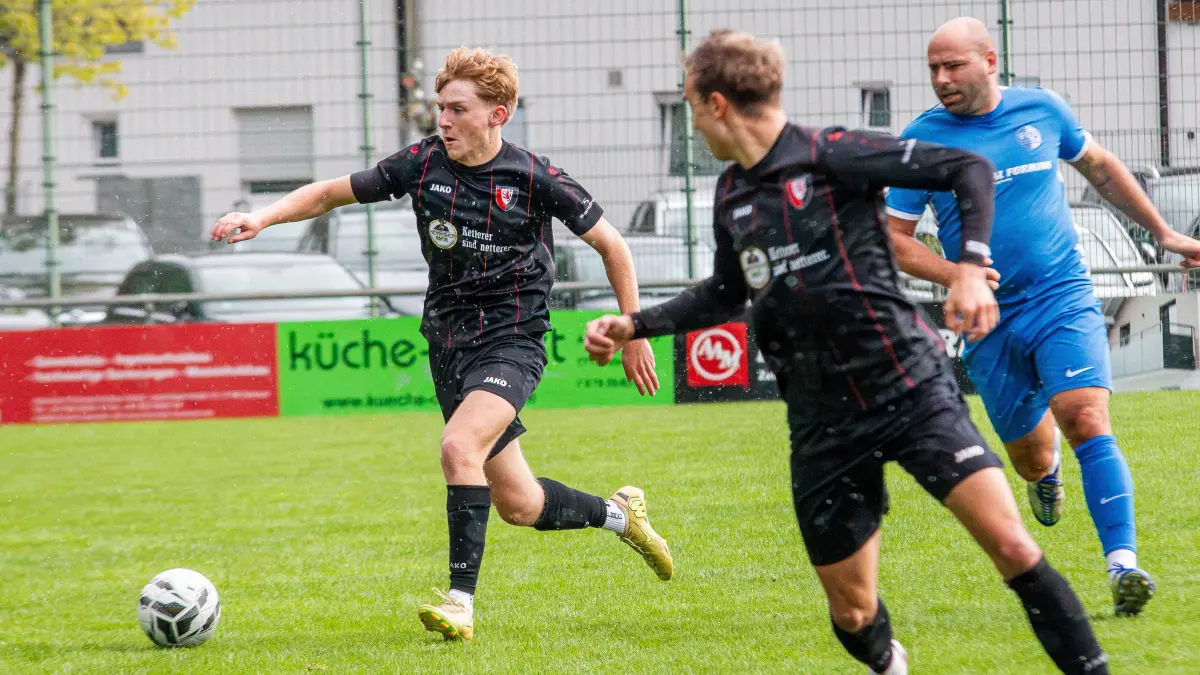 Im Vorwärtsgang: Fabio Vögele trieb den SV Steinach im Duell gegen den FV Unterharmersbach nach vorn.
