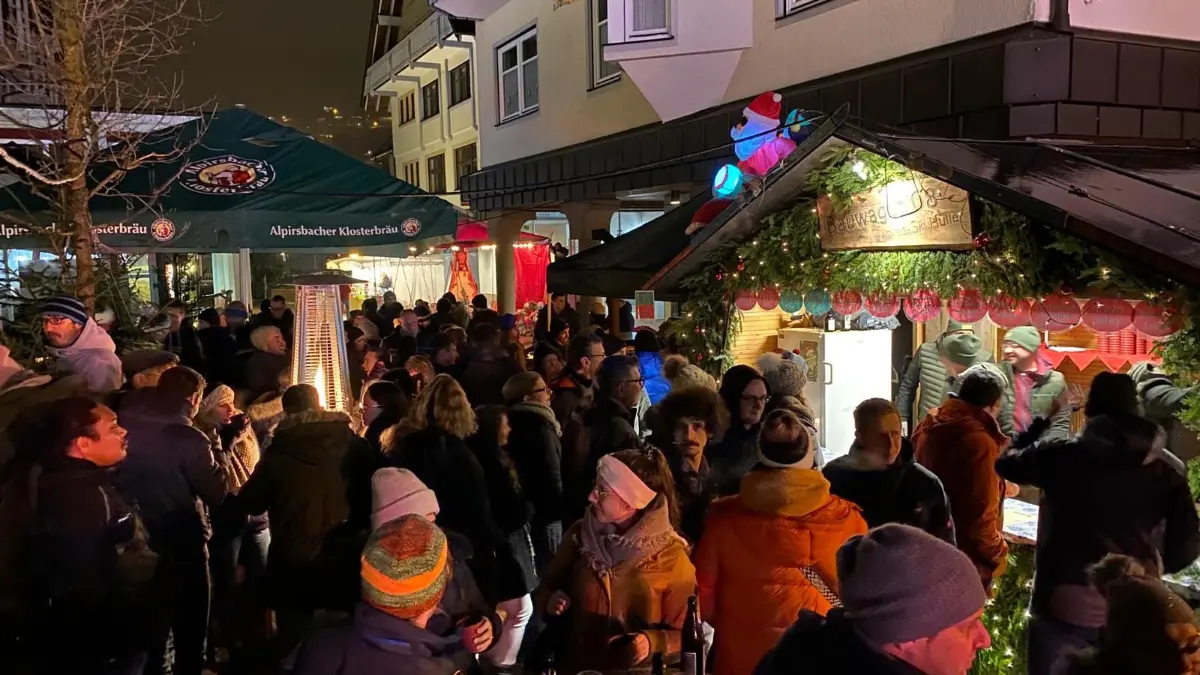 Die Besucherzahlen des Weihnachtsdorfs waren laut den Veranstaltern in den vergangenen Jahren rückläufig.