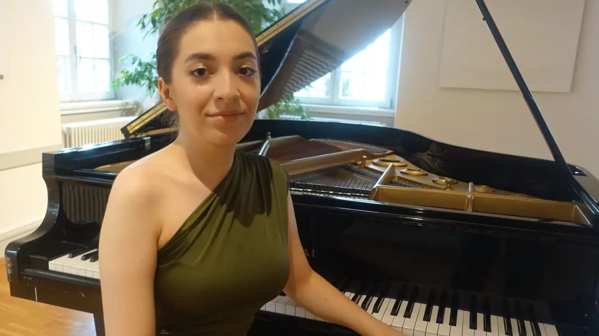 Mit jugendlichem Elan spielte die 23-jährige Laura Galstyan ein ambitioniertes Klavierprogramm in Binzen.