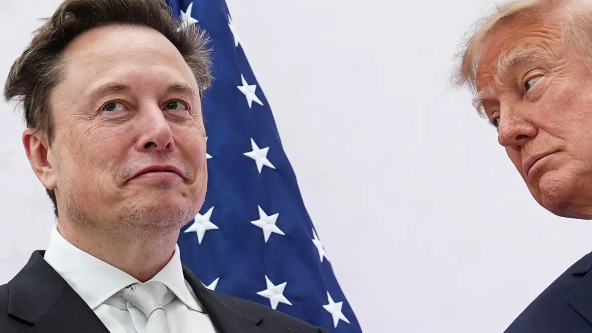 US-Präsident Trump: ARCHIV - 08.10.2026, USA, Washington: US-Präsident Donald Trump (r) überreicht Elon Musk im US Institute of Peace die National Medal of Science. (zu dpa: «Medien: Musk spendet vor Midterms Millionen an Republikaner») Foto: Julia Demaree Nikhinson/AP/dpa +++ dpa-Bildfunk +++