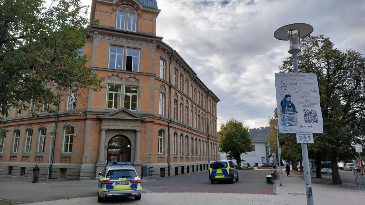 Hohenbergschule in Albstadt: Hier kam es am Dienstagmorgen zu eienm Angriff.