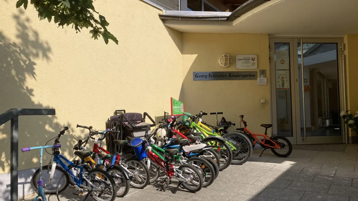die Kinderbetreuung wird für die Gemeinde teurer