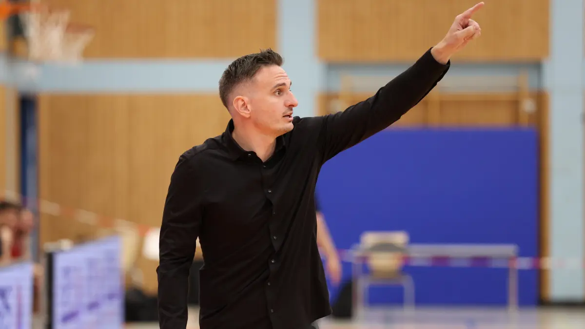 Panthers-Headcoach Pascal Heinrichs will von seinem Team eine Reaktion auf die erste Saisonniederlage sehen.