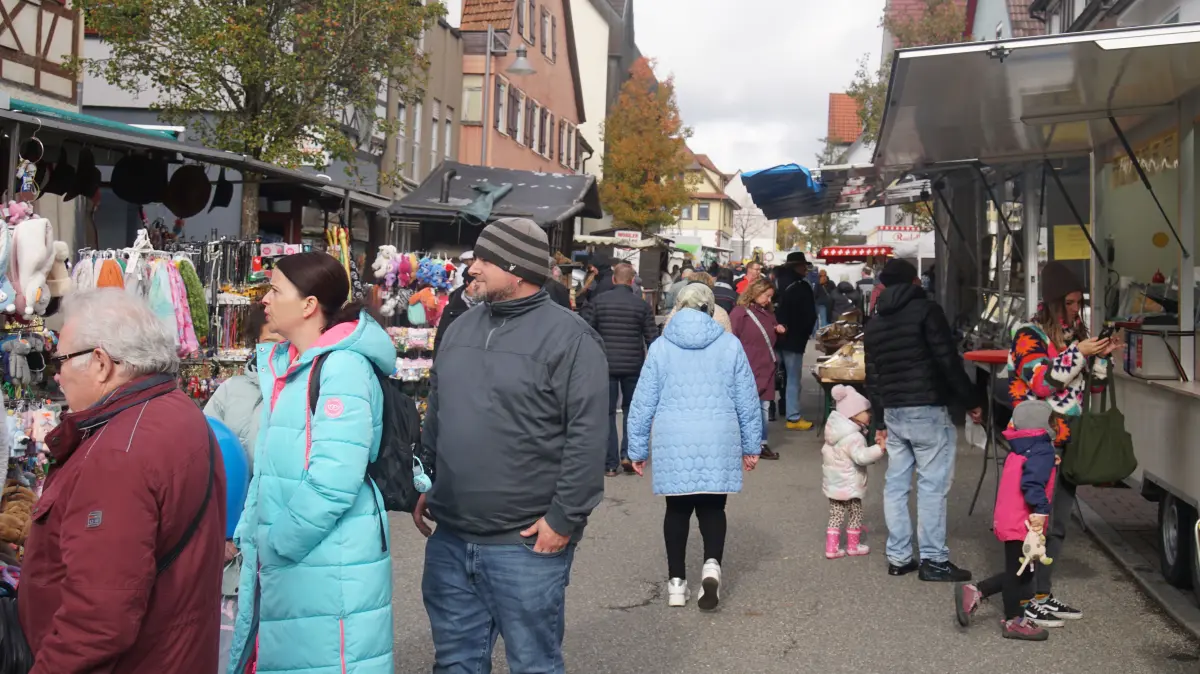 Der Herbstmarkt in Dornstetten lockt jedes Jahr zahlreiche Gäste an.