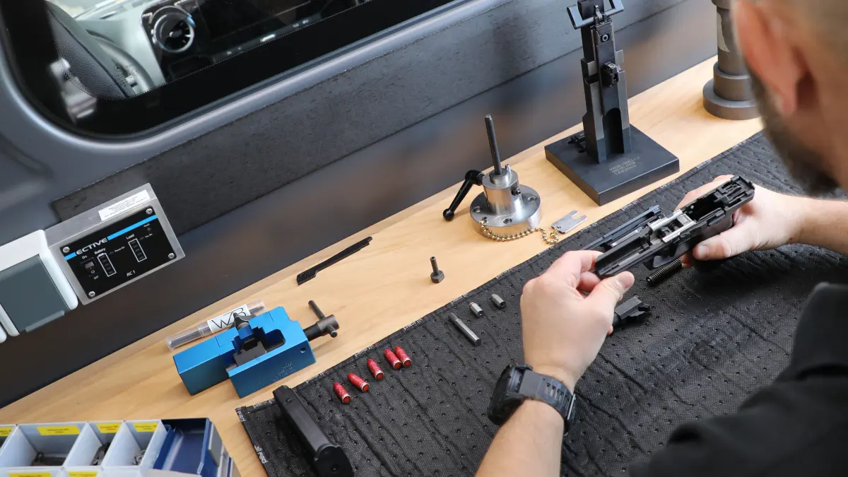Bei Heckler & Koch zählen zunehmend Ausbildung und Training zum Leistungsangebot.