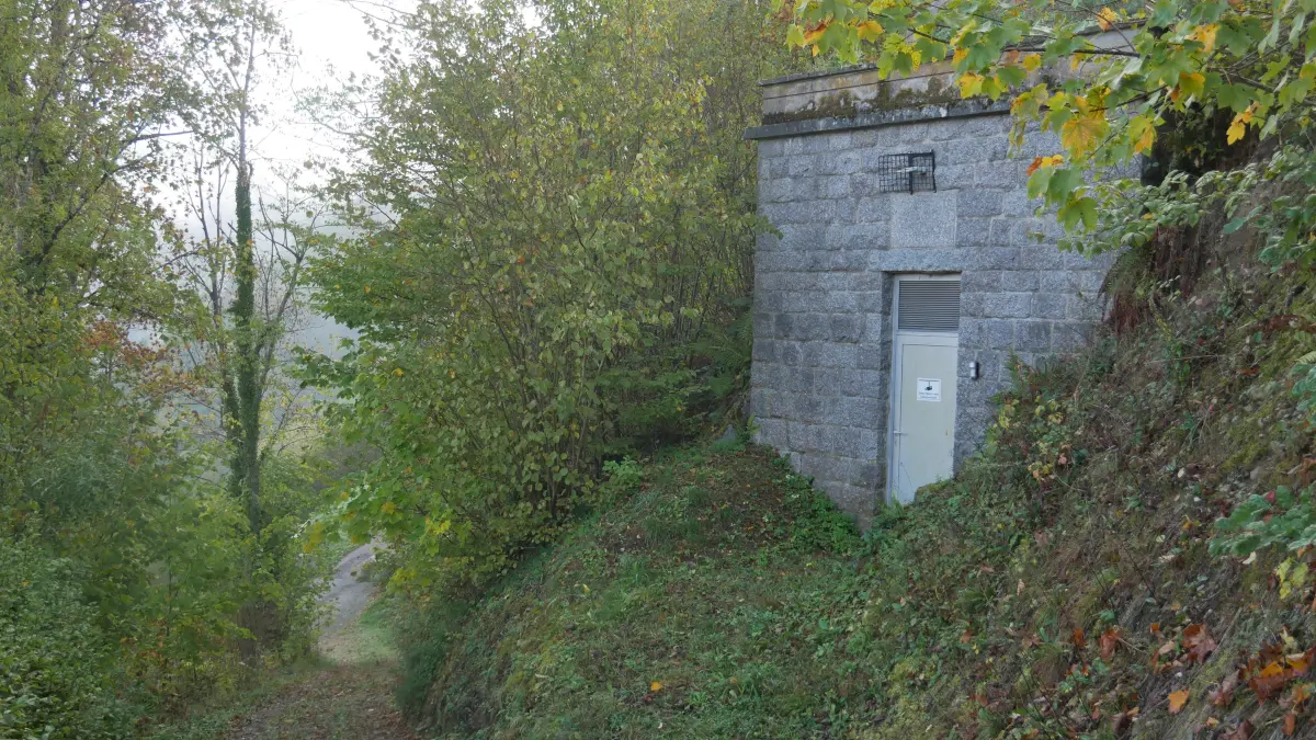 Wasserbehälter auf dem Schiltacher Schlossberg, auch diese Anlage wird mit dem "Prozessleitsystem" aus der Ferne gewartet.